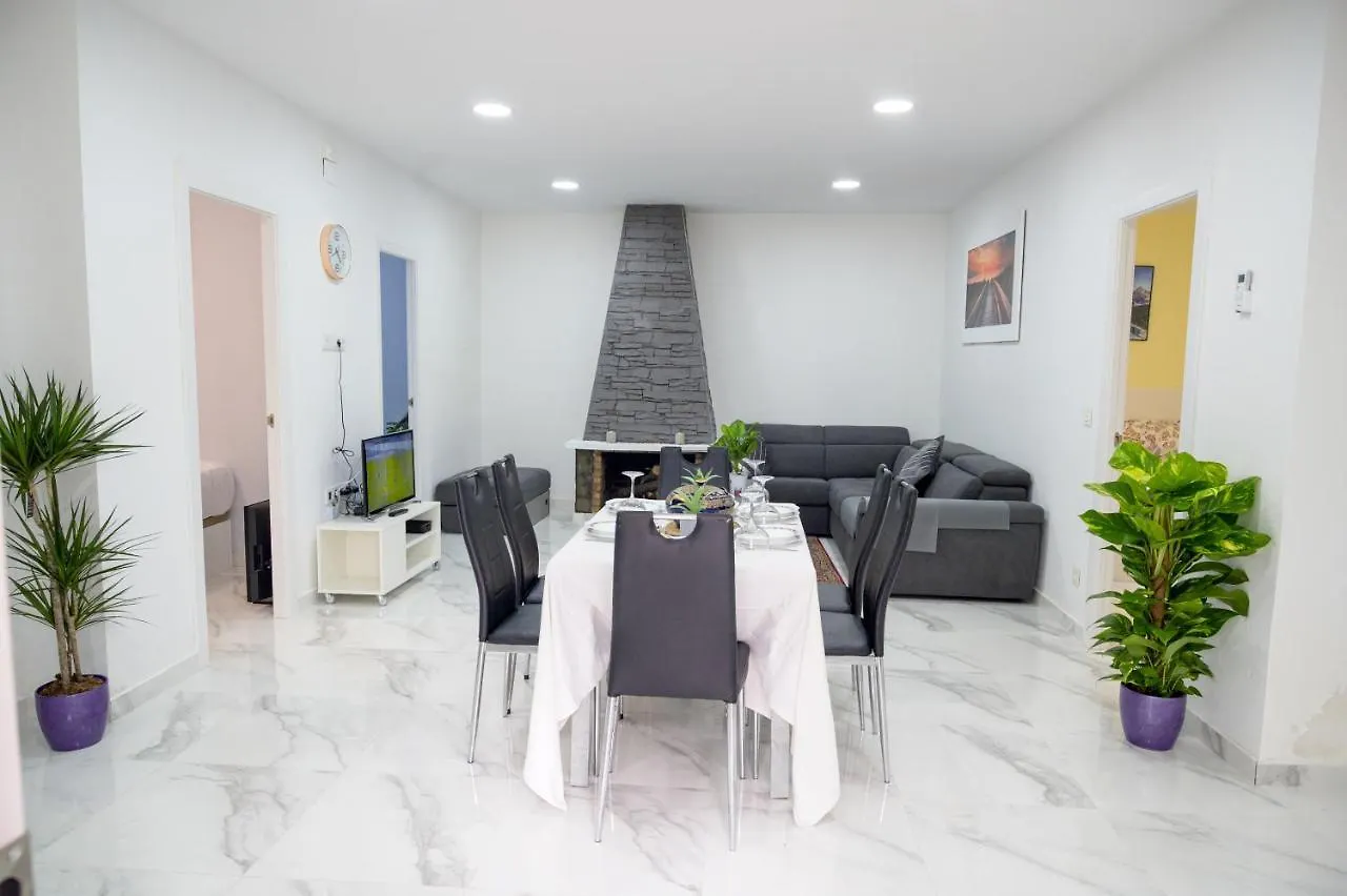 Relax House Barcelone Villa Sant Esteve Sesrovires 0*,  Spain